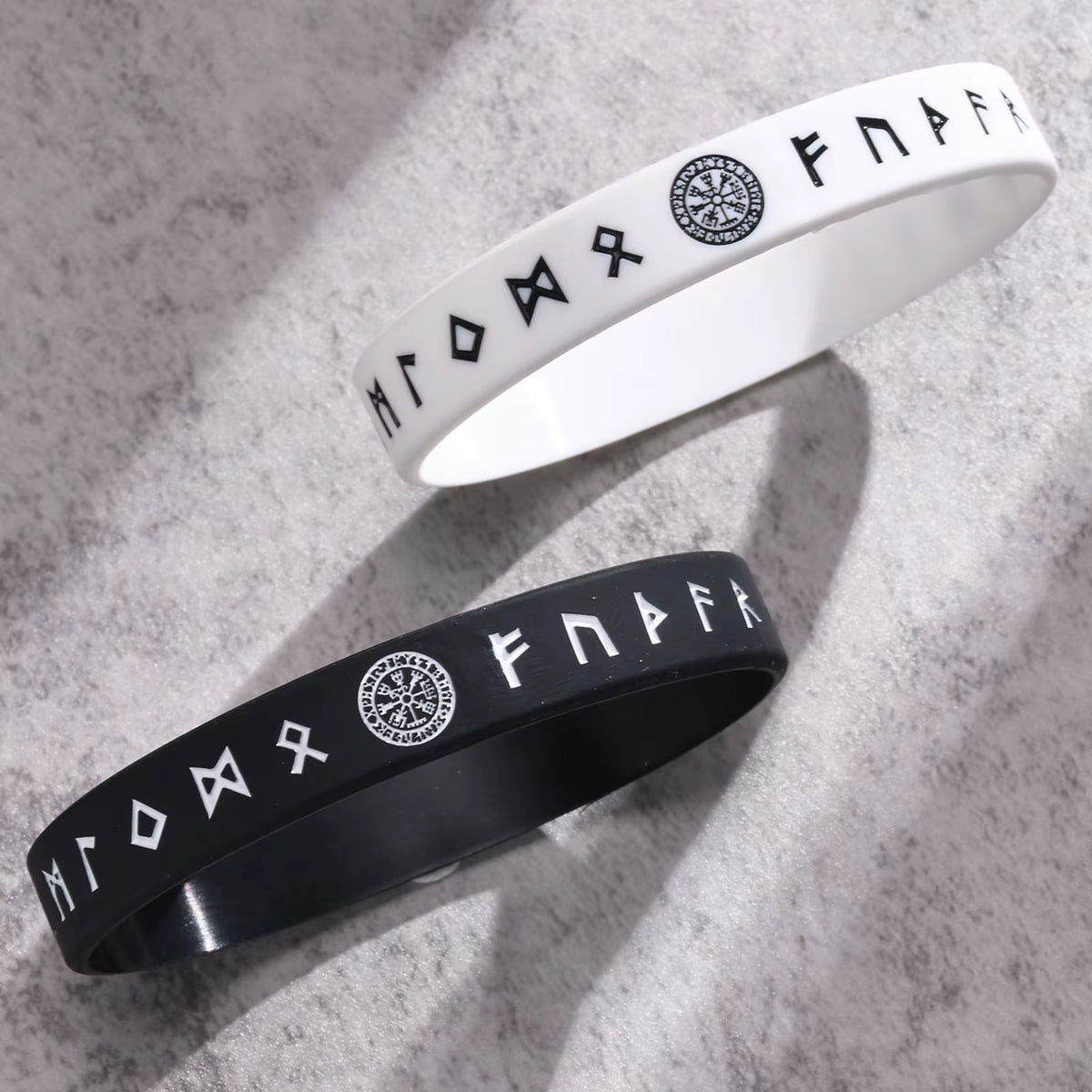 Men’s Compass Rune Wristband